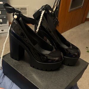 Elegant Black Platform Heels with Pearl Detail